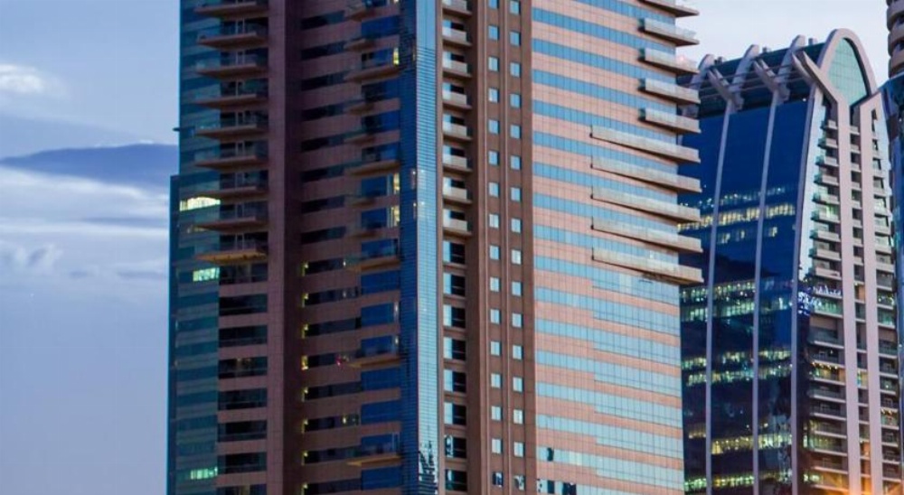 Pullman Dubai Jumeirah Lakes Towers Image 32