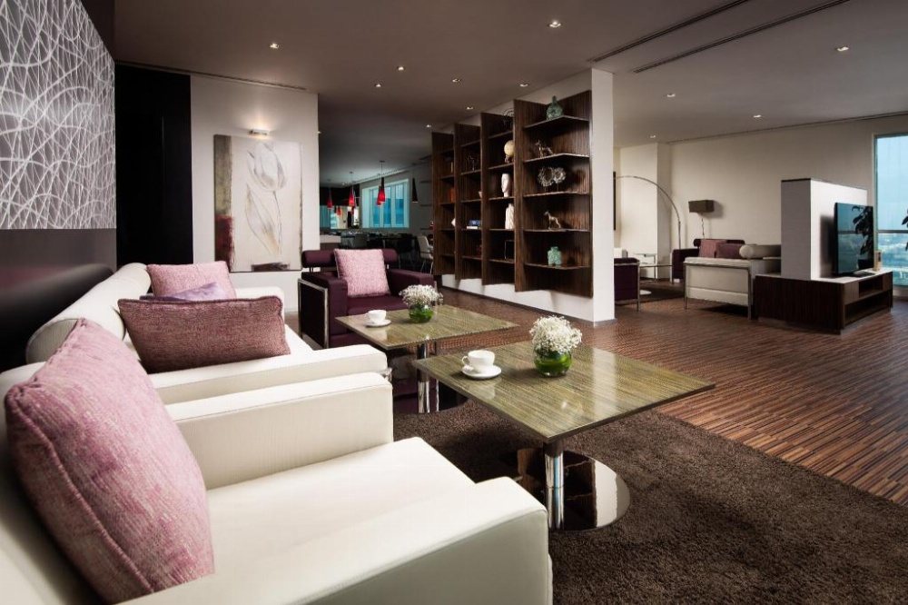 Pullman Dubai Jumeirah Lakes Towers Image 47