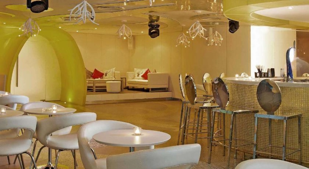 Pullman Dubai Jumeirah Lakes Towers